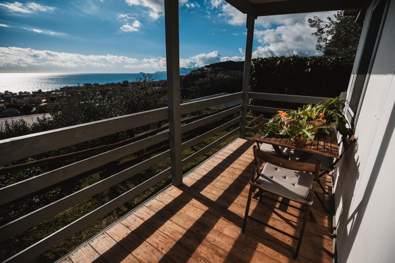 Agriturismo Rose Di Pietra Pietra Ligure Luaran gambar