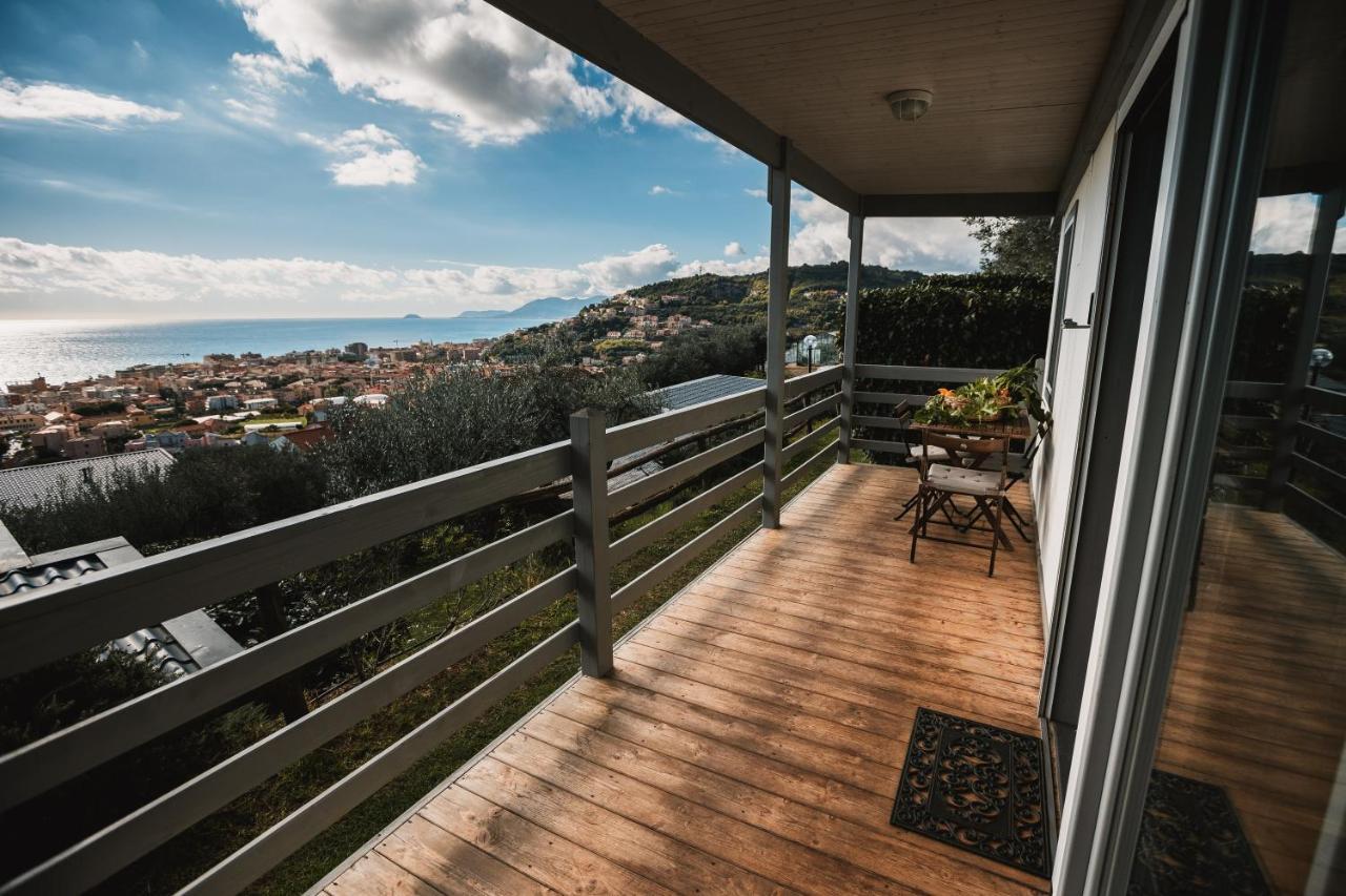 Agriturismo Rose Di Pietra Pietra Ligure Luaran gambar