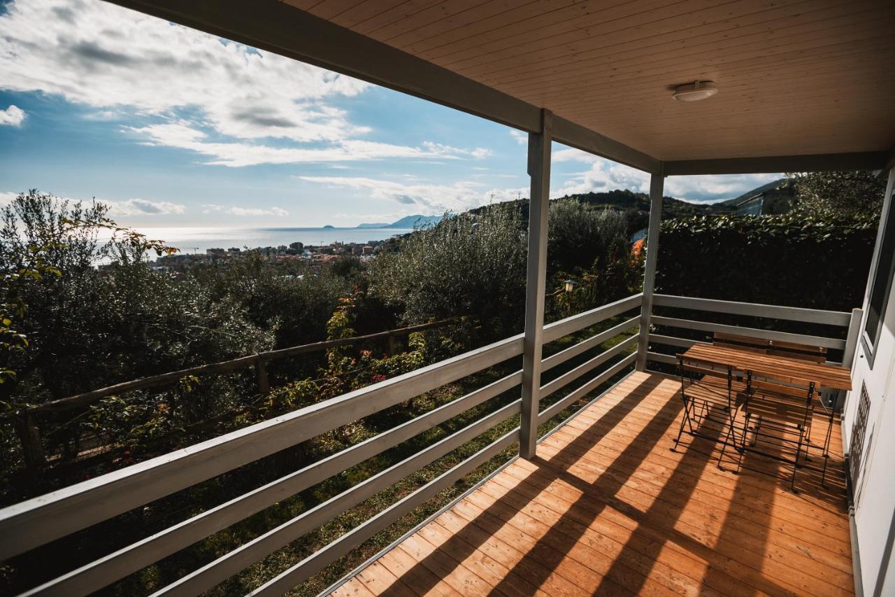 Agriturismo Rose Di Pietra Pietra Ligure Luaran gambar