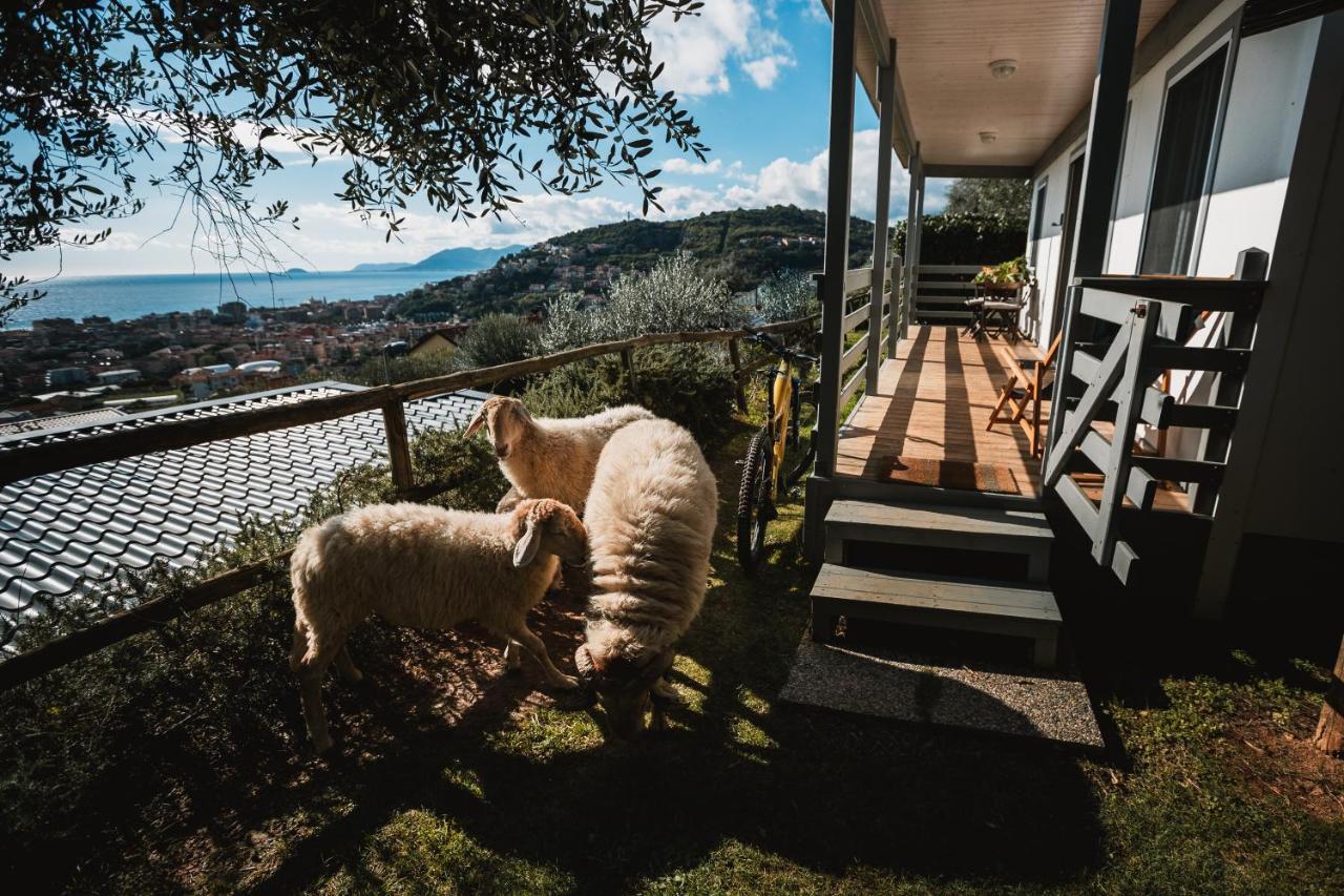 Agriturismo Rose Di Pietra Pietra Ligure Luaran gambar