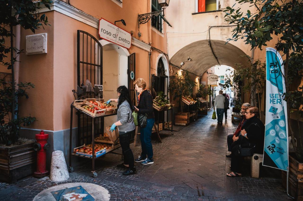 Agriturismo Rose Di Pietra Pietra Ligure Luaran gambar